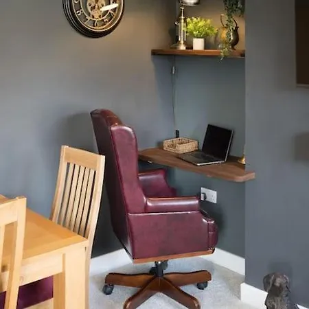 Apartament Lettered Board 1, 2 & 3