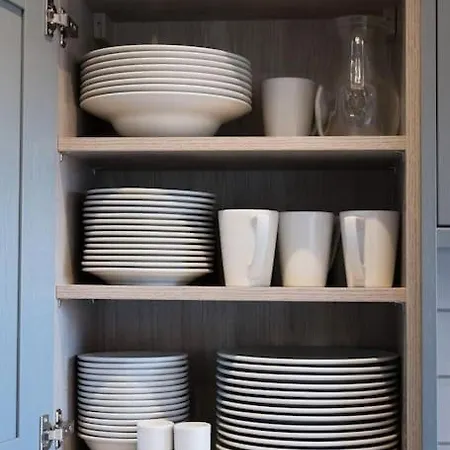 Lettered Board 1, 2 & 3 Apartament Pickering