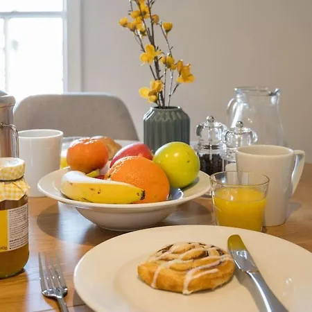 Lettered Board 1, 2 & 3 Appartement