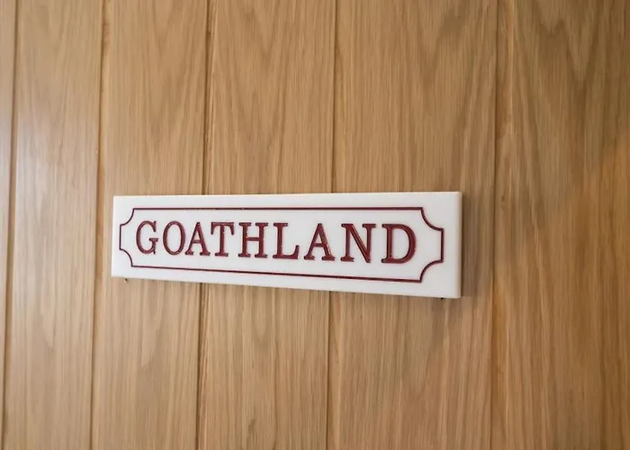 דירה Lettered Board 1, 2 & 3 *